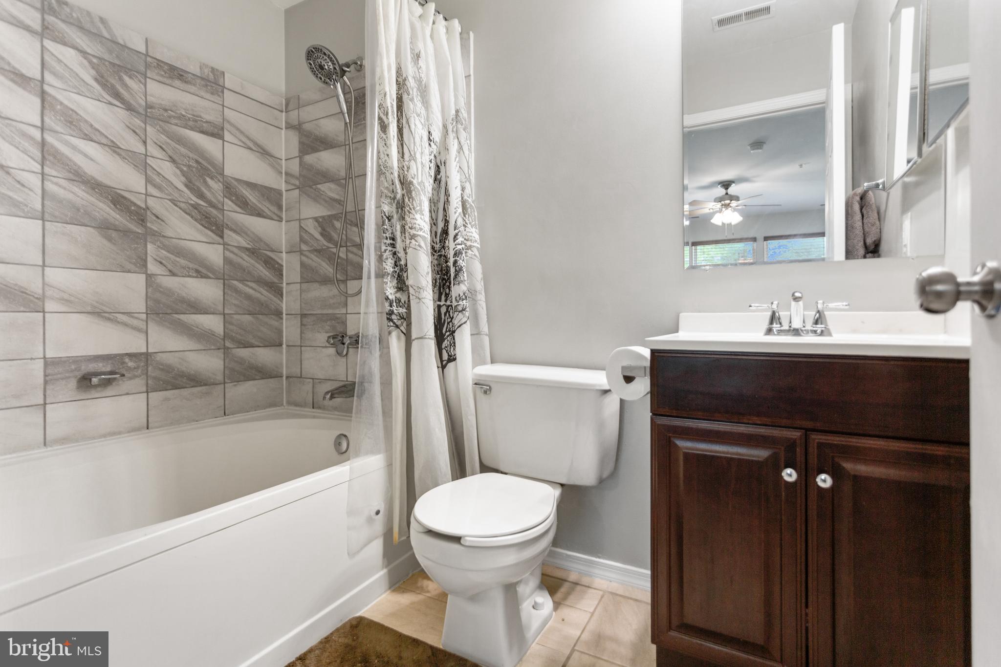 7638 Coachlight Lane Ellicott City, MD 21043 - Photo 18 of 22 Updated master bath with oversized soaking tub