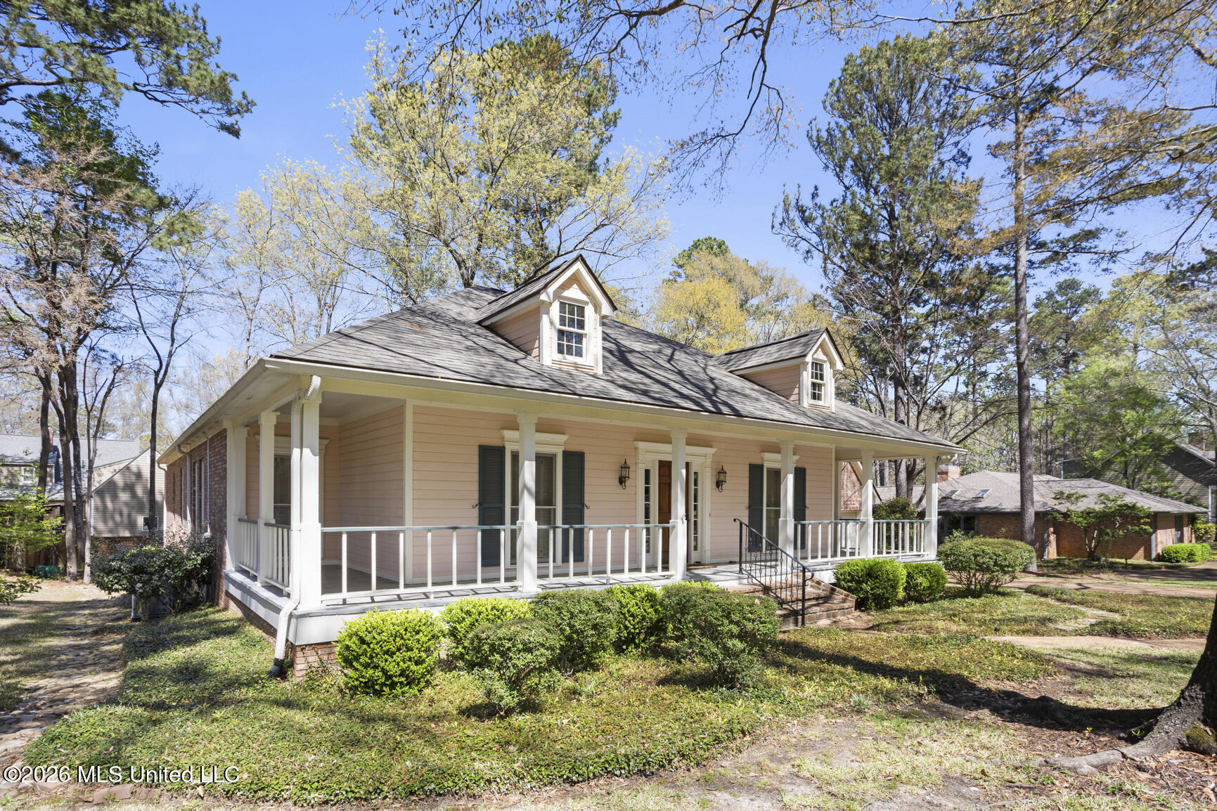 41 Napa Valley Circle Madison, MS 39110 - Photo 2 of 38 41 Napa Valley Circle