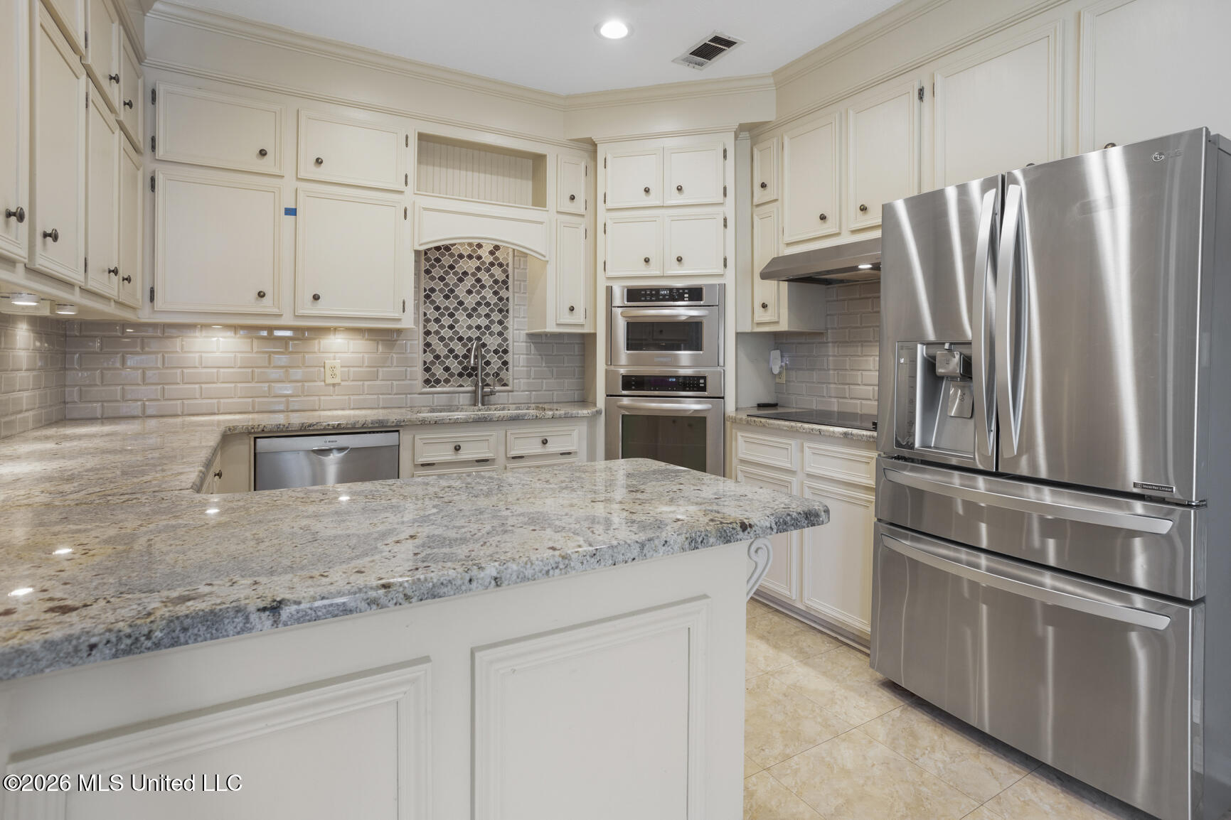 41 Napa Valley Circle Madison, MS 39110 - Photo 9 of 38 41 Napa Valley Circle