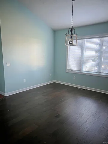 $405,000 | 250 Willow Lane, Linton, IN 47441