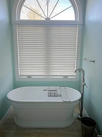 $405,000 | 250 Willow Lane, Linton, IN 47441