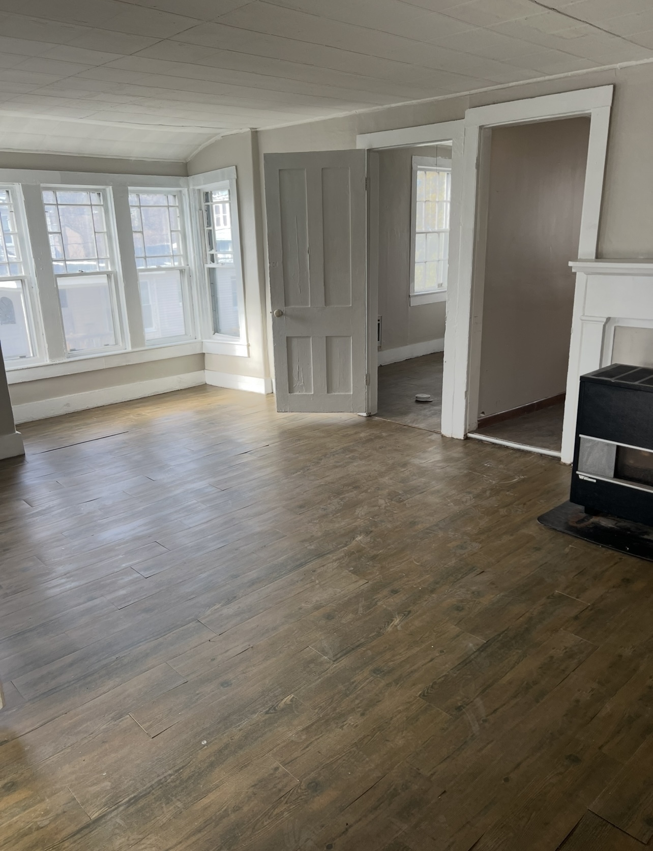129 Valley Street Windham, CT 06226 - Photo 14 of 32