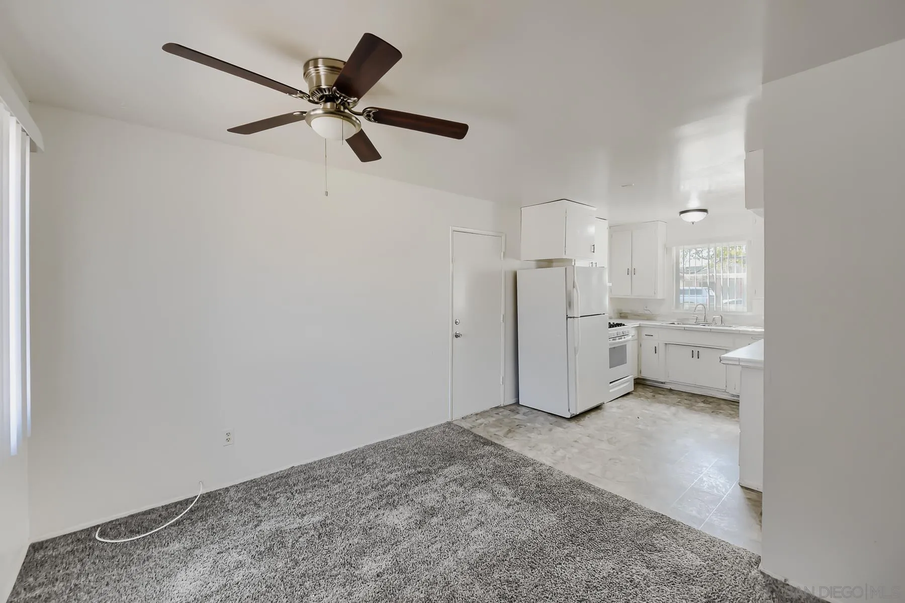 9434 Domer Road Santee, CA 92071 - Photo 11 of 23 Gallery Image 11