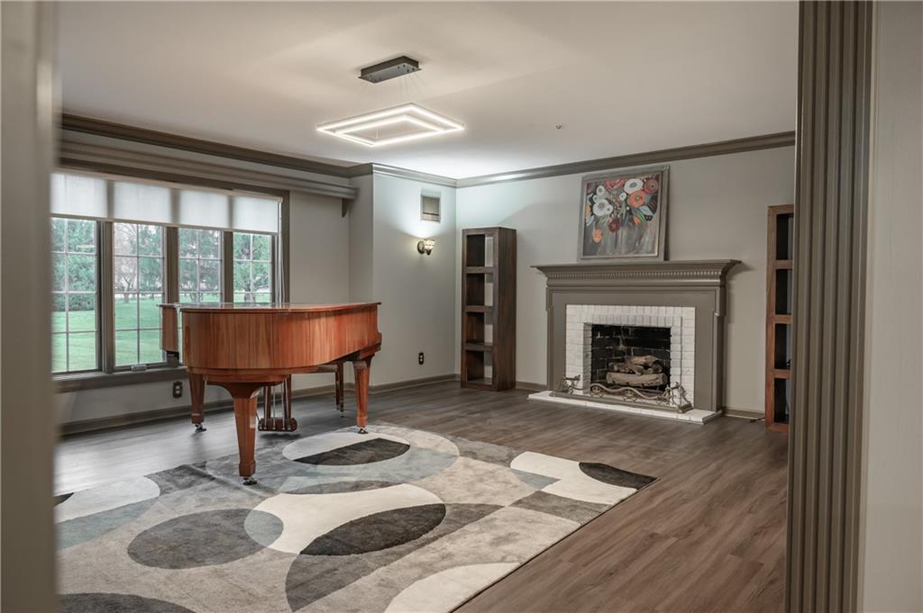 135 Jordan Road Indianapolis, IN 46217 - Photo 8 of 56 Gallery Image 8