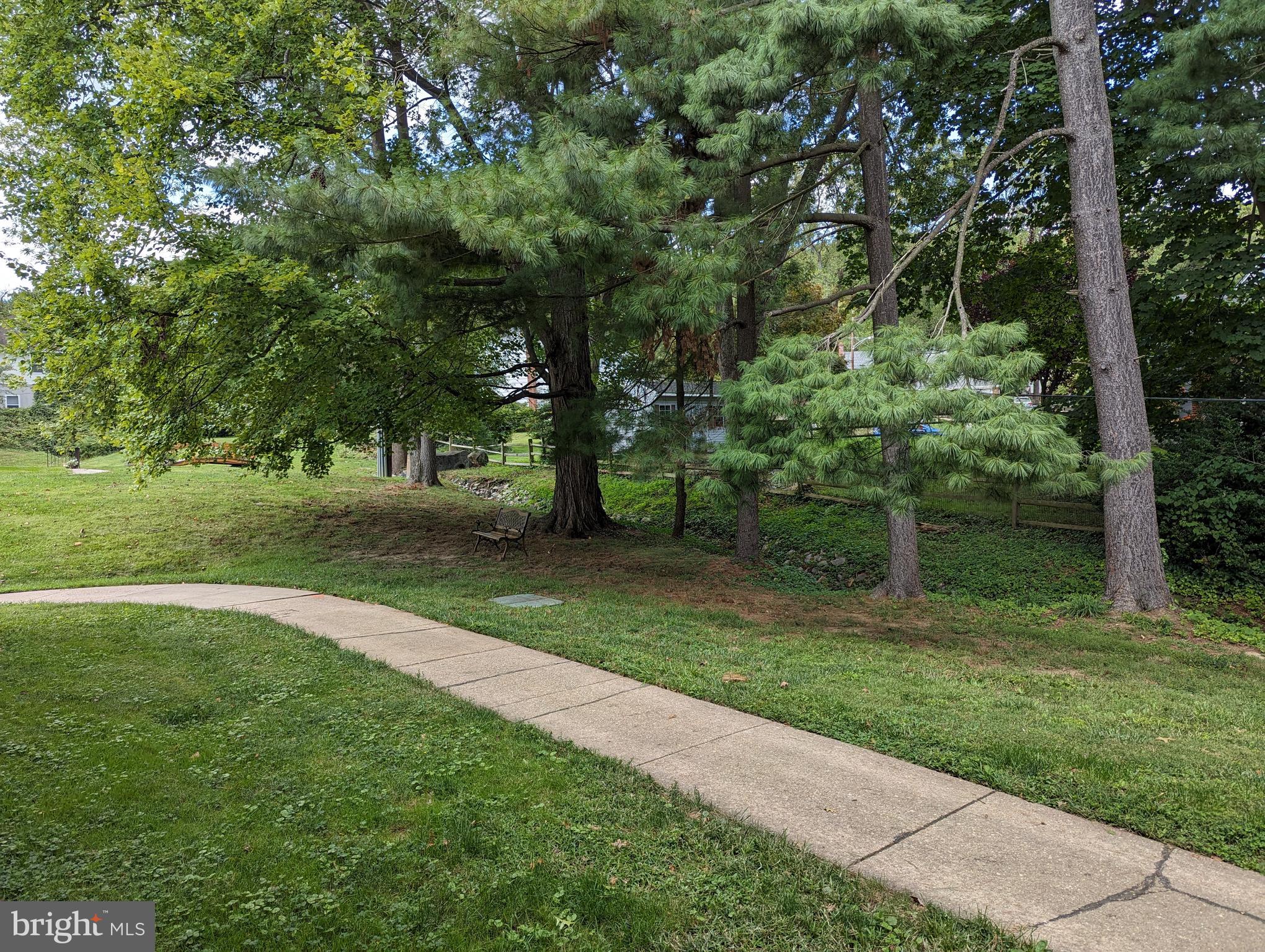 76 Welsh Tract Road, Unit F109 Newark, DE 19713 - Photo 15 of 31 a view of a park