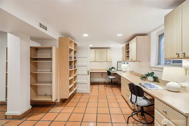 $1,900,000 | 1119 19th Avenue East, Seattle, WA 98112