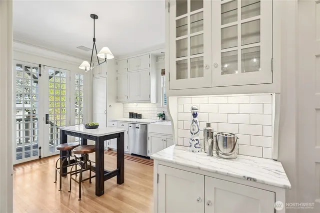 $1,900,000 | 1119 19th Avenue East, Seattle, WA 98112