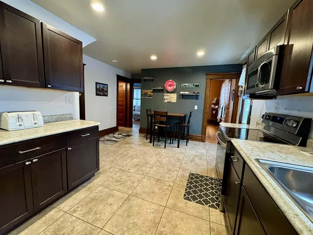 $189,900 | 515 West Florence Street, Cambria, WI 53923