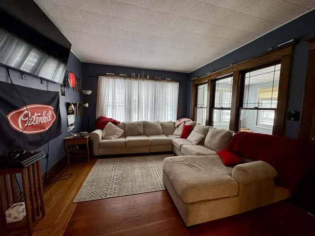 $189,900 | 515 West Florence Street, Cambria, WI 53923