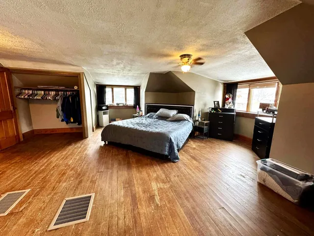 $189,900 | 515 West Florence Street, Cambria, WI 53923