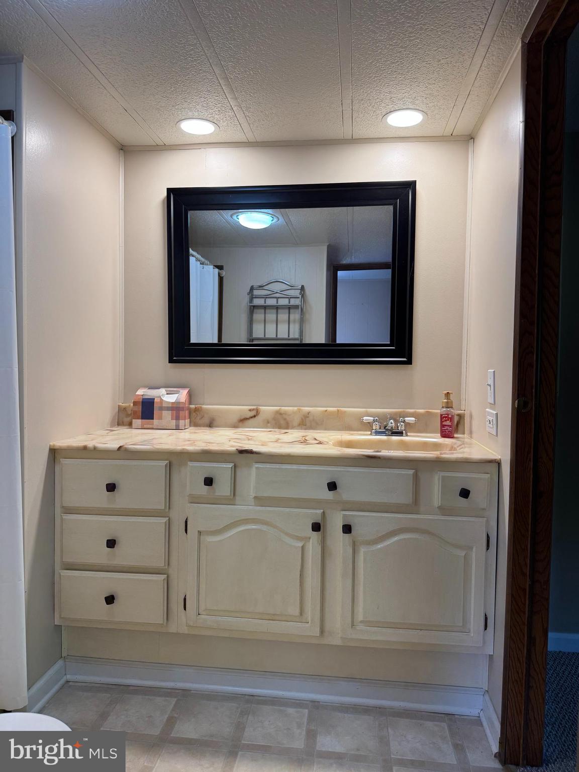 1433 Hoppa Road Crownsville, MD 21032 - Photo 11 of 23 Full Bath