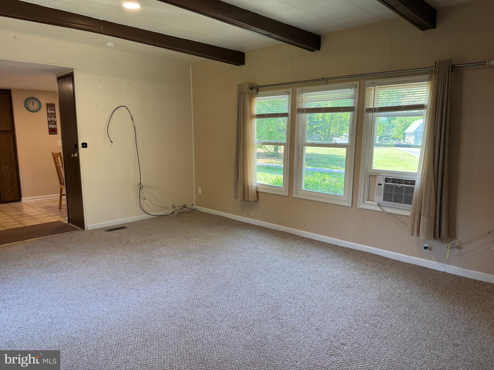 1433 Hoppa Road Crownsville, MD 21032 - Photo 13 of 23 Living Room