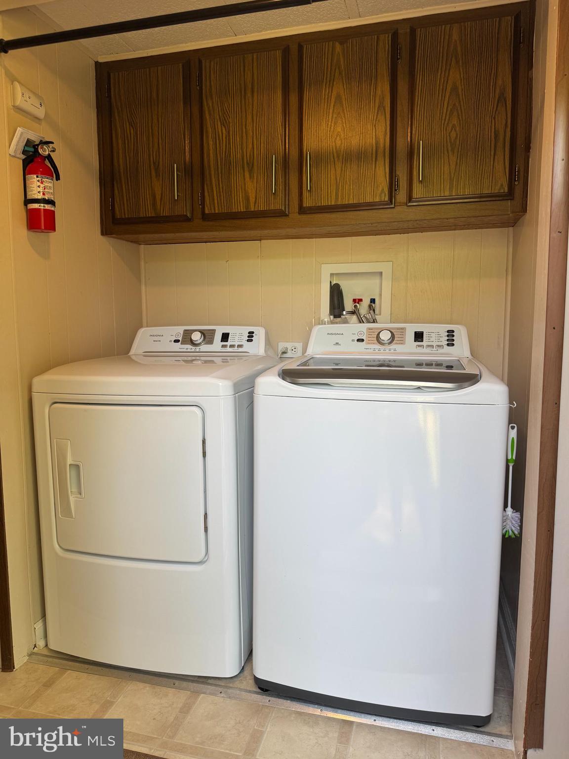 1433 Hoppa Road Crownsville, MD 21032 - Photo 5 of 23 Laundry area