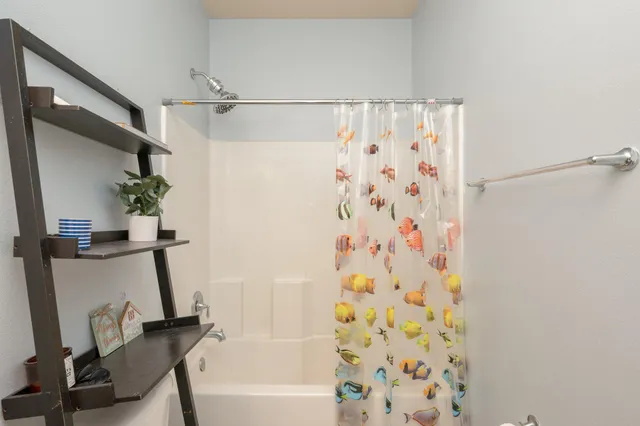 $1,900 | 3597 Autumn Woods Drive, Crestview, FL 32539