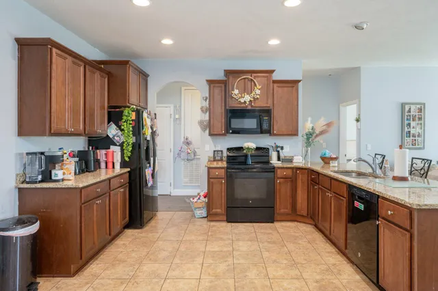 $1,900 | 3597 Autumn Woods Drive, Crestview, FL 32539