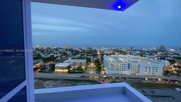 $9,000 | 540 West Avenue, Unit 2011, Miami Beach, FL 33139