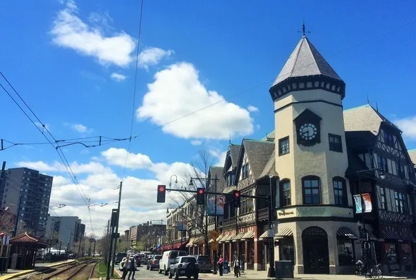 $2,799 | 1450 Beacon Street, Unit 504, Brookline, MA 02446