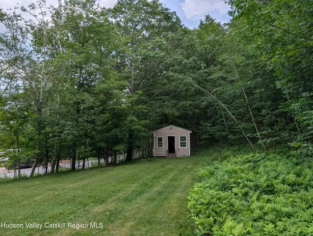 a house view with a outdoor space