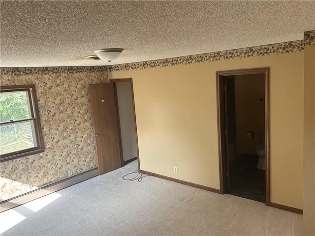 $269,900 | 4214 West Haverill Street, St. Joseph, MO 64506