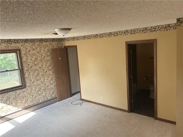 $249,900 | 4214 West Haverill Street, St. Joseph, MO 64506
