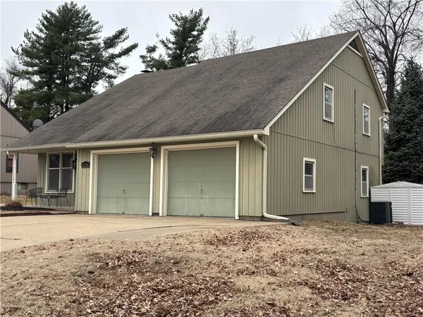 $249,900 | 4214 West Haverill Street, St. Joseph, MO 64506