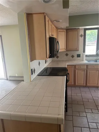 $249,900 | 4214 West Haverill Street, St. Joseph, MO 64506