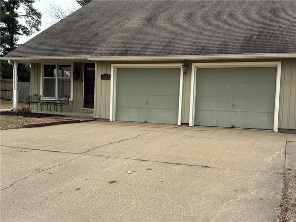 $249,900 | 4214 West Haverill Street, St. Joseph, MO 64506