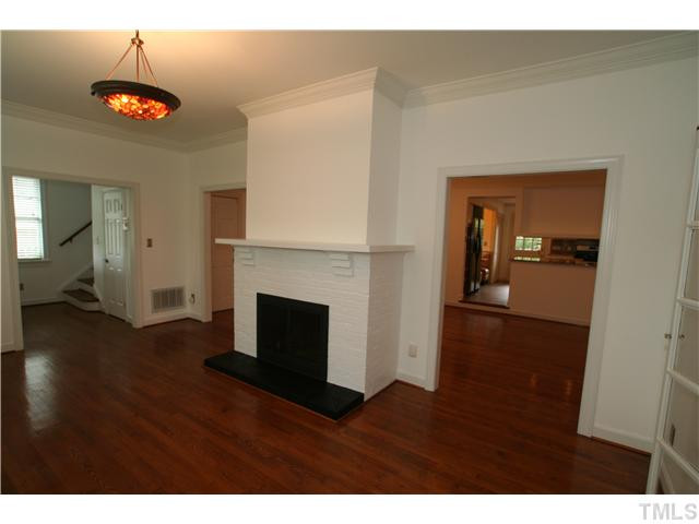 1824 White Oak Road Raleigh, NC 27608 - Photo 5 of 21 Photo 5
