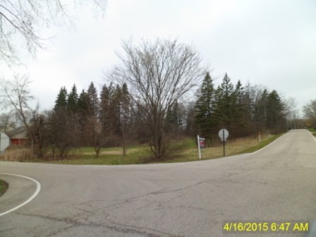 111 Florence Road Inverness, IL 60010 - Photo 2 of 10