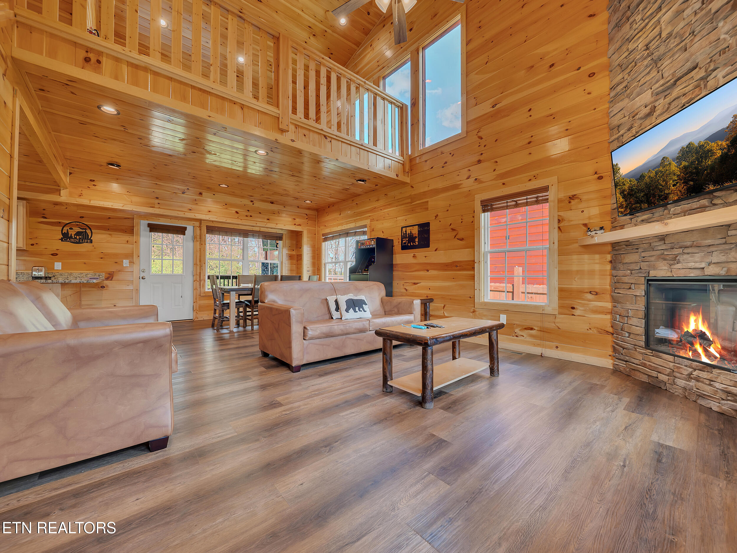 218 Caton Road Sevierville, TN 37862 - Photo 3 of 19 04