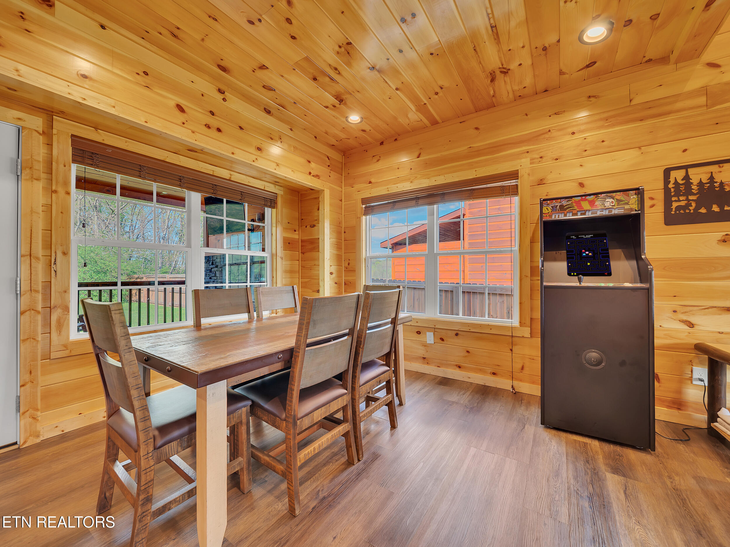 218 Caton Road Sevierville, TN 37862 - Photo 5 of 19 06