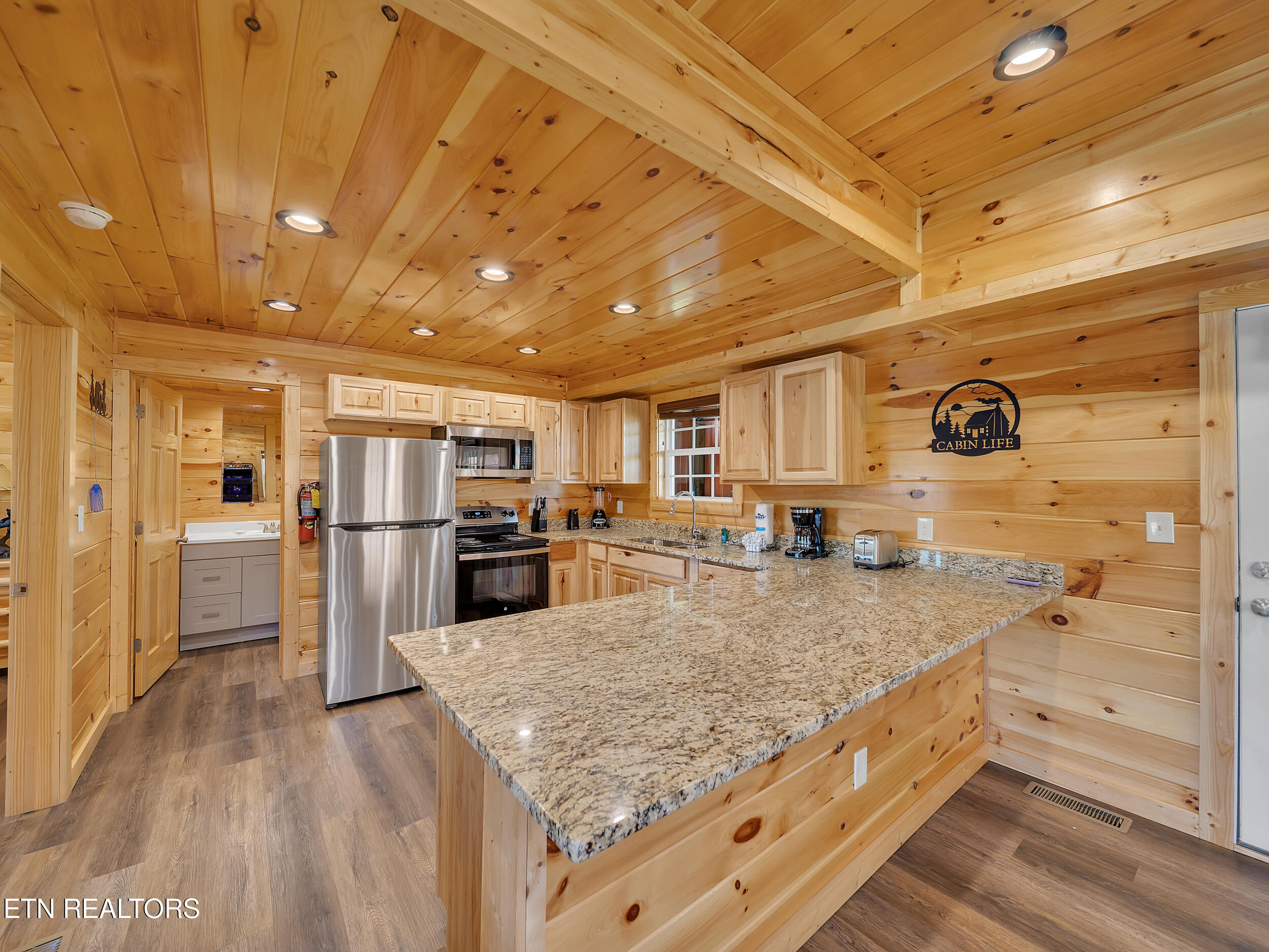 218 Caton Road Sevierville, TN 37862 - Photo 6 of 19 07