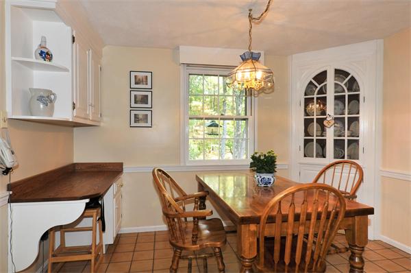 59 Hemlock Hill Road Carlisle, MA 01741 - Photo 5 of 16