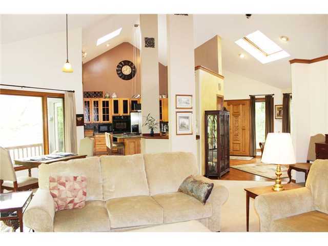 7083 Cooper Road Columbus, OH 43231 - Photo 8 of 25