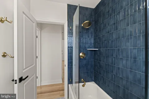 $650,000 | 174 Lauriston Street, Philadelphia, PA 19128