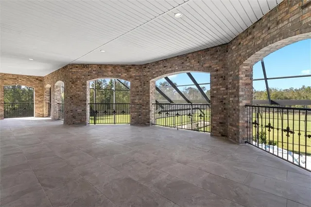 $995,900 | 844 South Fashion Boulevard, Hahnville, LA 70057