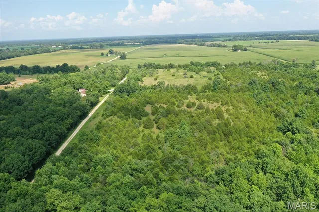$250,000 | 14.57 Acres Red Oak Road, High Hill, MO 63350
