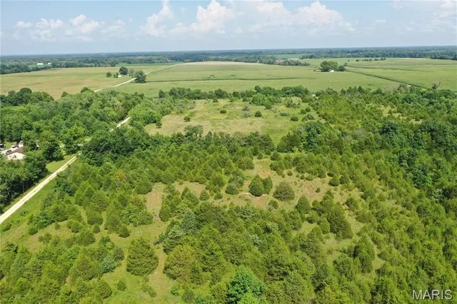 $250,000 | 14.57 Acres Red Oak Road, High Hill, MO 63350
