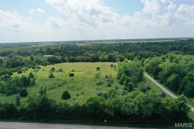 $250,000 | 14.57 Acres Red Oak Road, High Hill, MO 63350