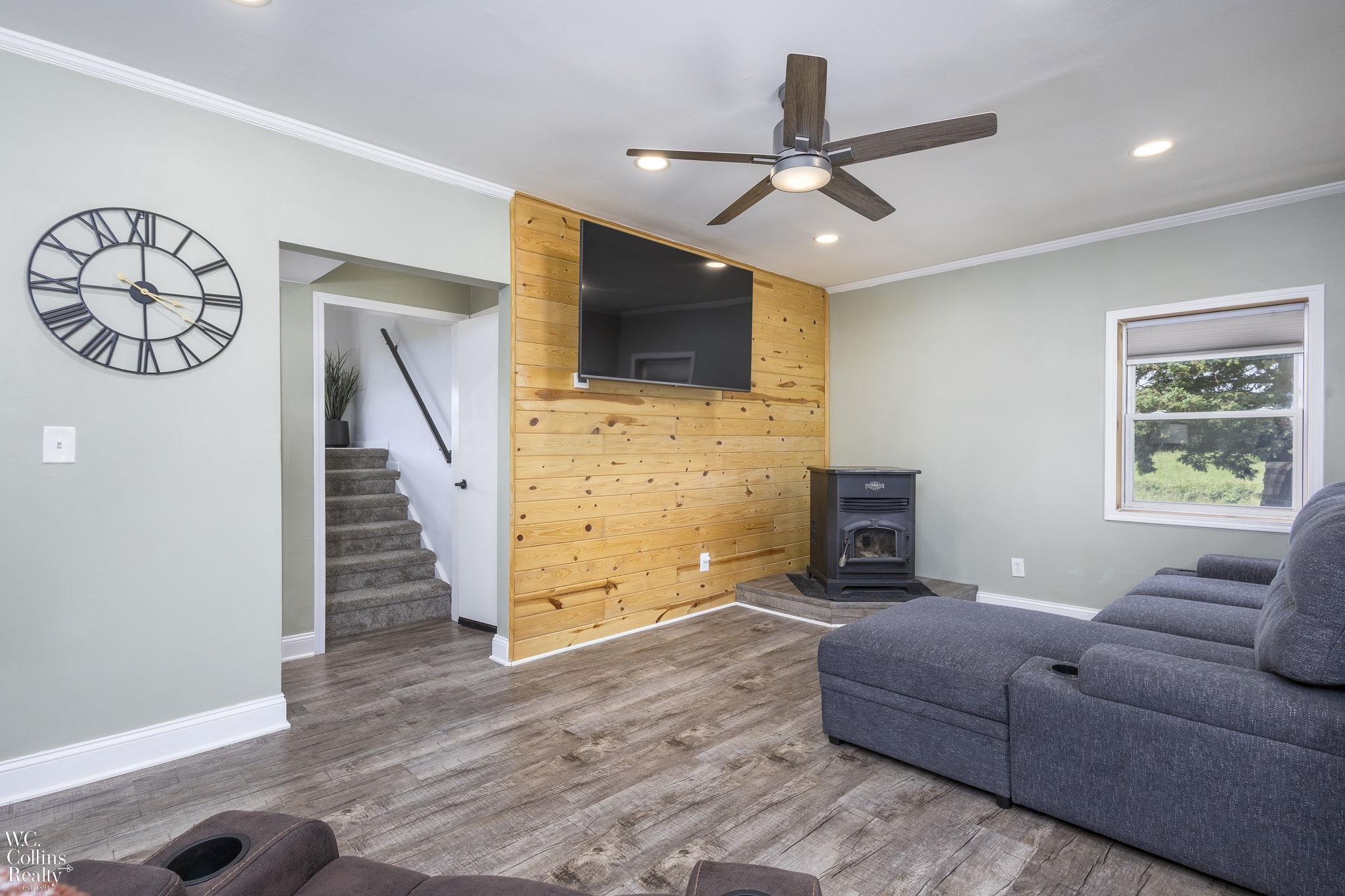 12069 Burt Road Memphis, MI 48041 - Photo 5 of 33