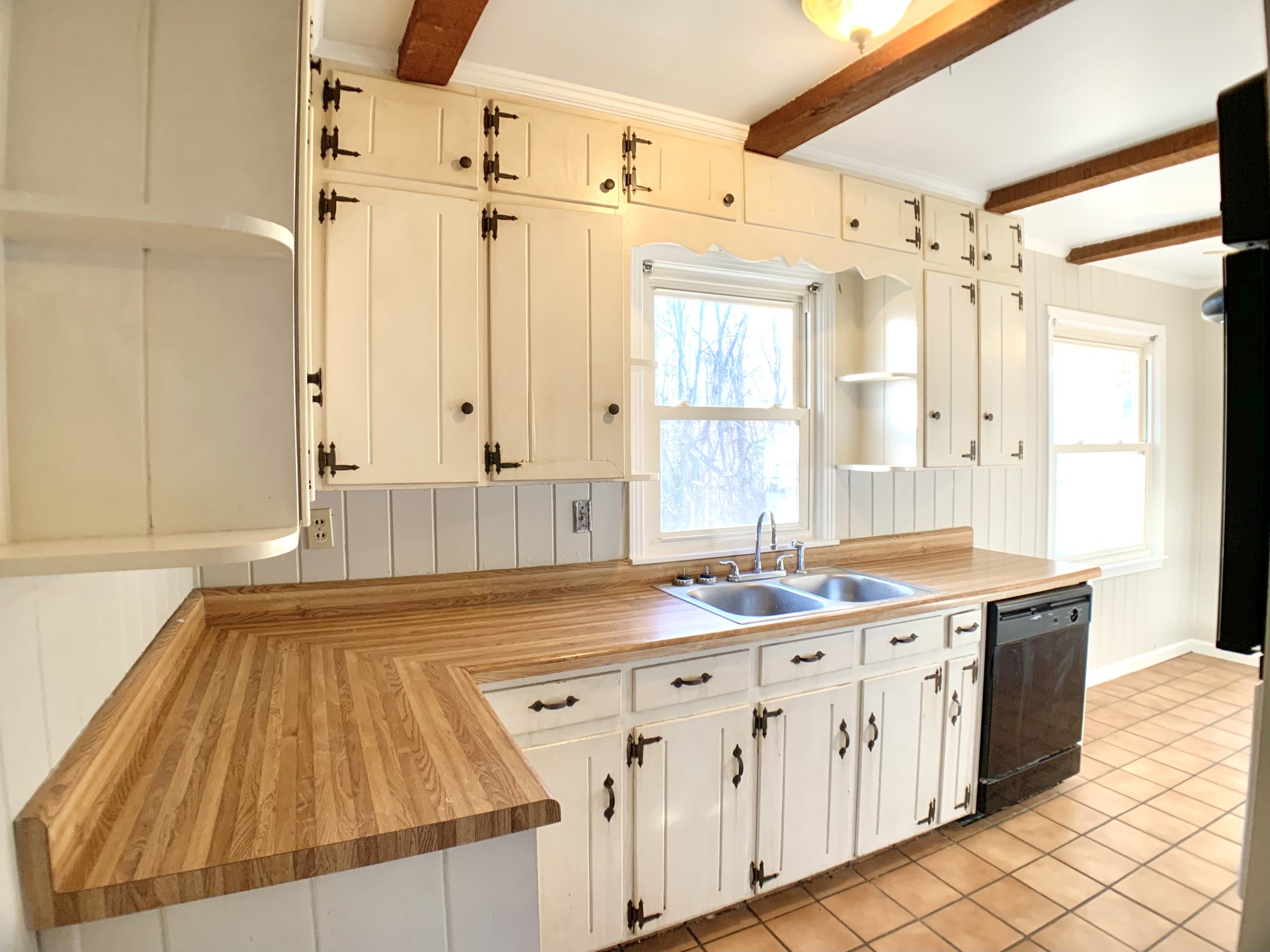 30 Bunker Hill Road Clarksville, TN 37042 - Photo 7 of 30 a bathroom with a sink a mirror and a shower