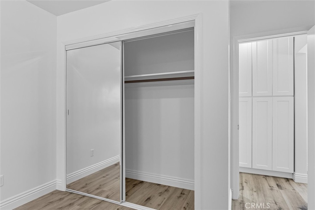 19237 Bryant Street, Unit 8 Northridge, CA 91324 - Photo 16 of 35