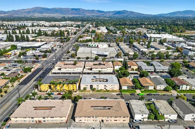 $2,000 | 19237 Bryant Street, Unit 8, Northridge, CA 91324