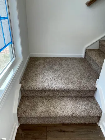 $334,900 | 18 Gateway Drive, Central, SC 29630