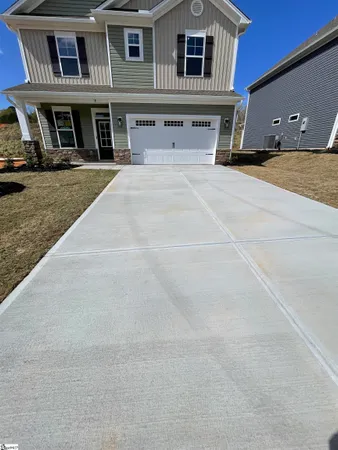 $334,900 | 18 Gateway Drive, Central, SC 29630