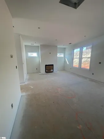 $334,900 | 18 Gateway Drive, Central, SC 29630