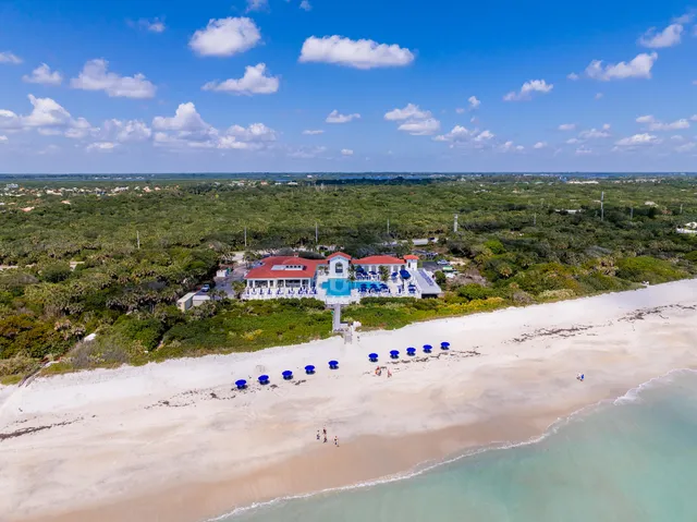 $244,000 | 5040 Harmony Circle, Unit 205, Vero Beach, FL 32967