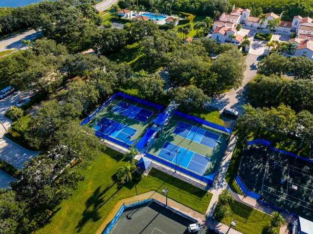 $244,000 | 5040 Harmony Circle, Unit 205, Vero Beach, FL 32967