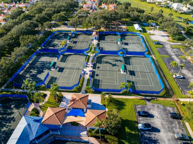 $244,000 | 5040 Harmony Circle, Unit 205, Vero Beach, FL 32967