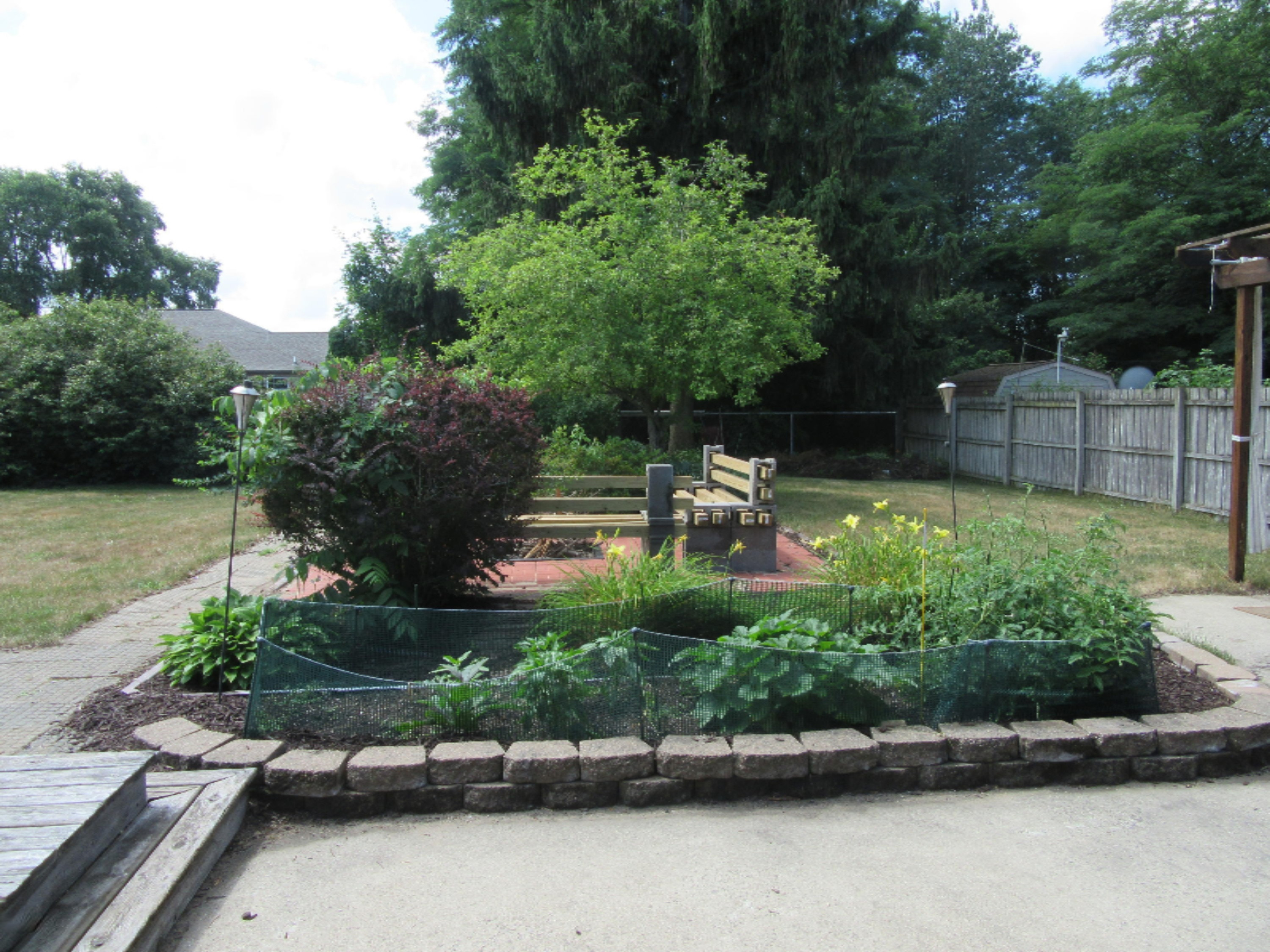 1451 Hendrick Road Muskegon, MI 49441 - Photo 2 of 26 IMG_1487